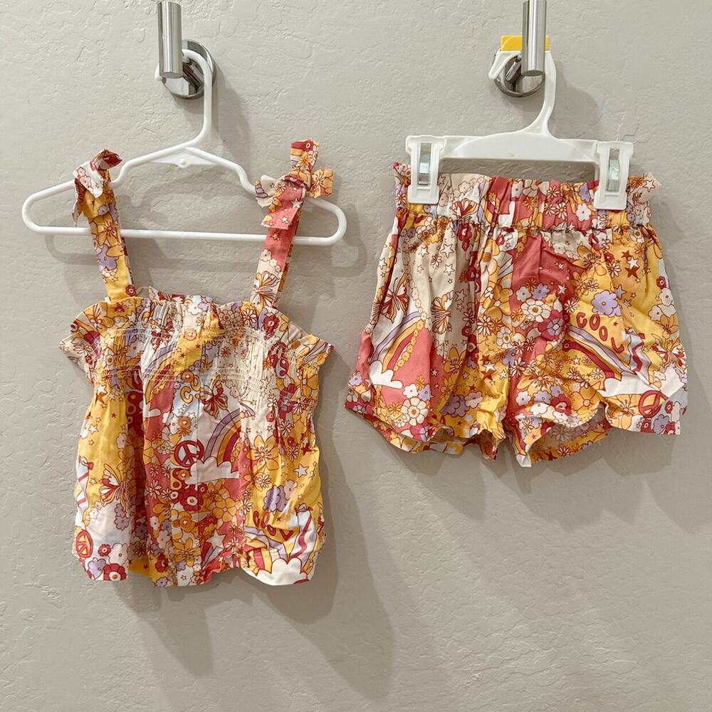 NWT Tu Retro Peace & Florals Tank Top & Shorts Outfit